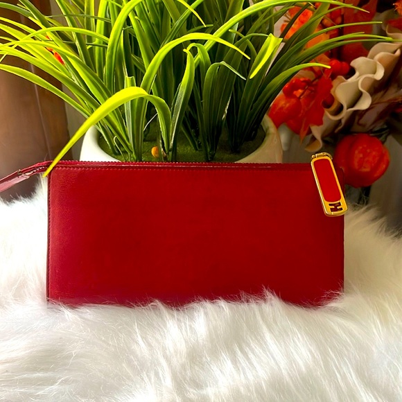 FENDI RARE LONG ZIPPY WALLET - Picture 1 of 11